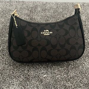 Coach Signature Black and Brown Shoulder Bag